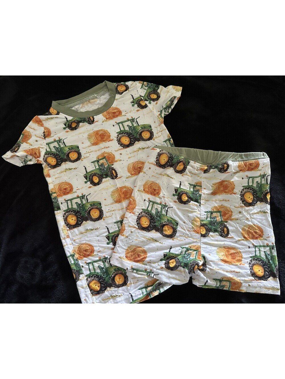Boys 2-Piece Snug Fit Tractor Farm Print Bamboo/Spandex Pajama Set 5Y